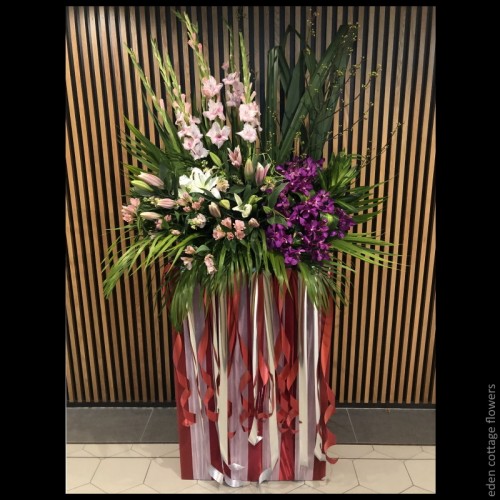 Congratulatory Flower Stands