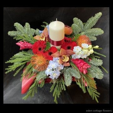 Christmas Flowers and Candle XMF5
